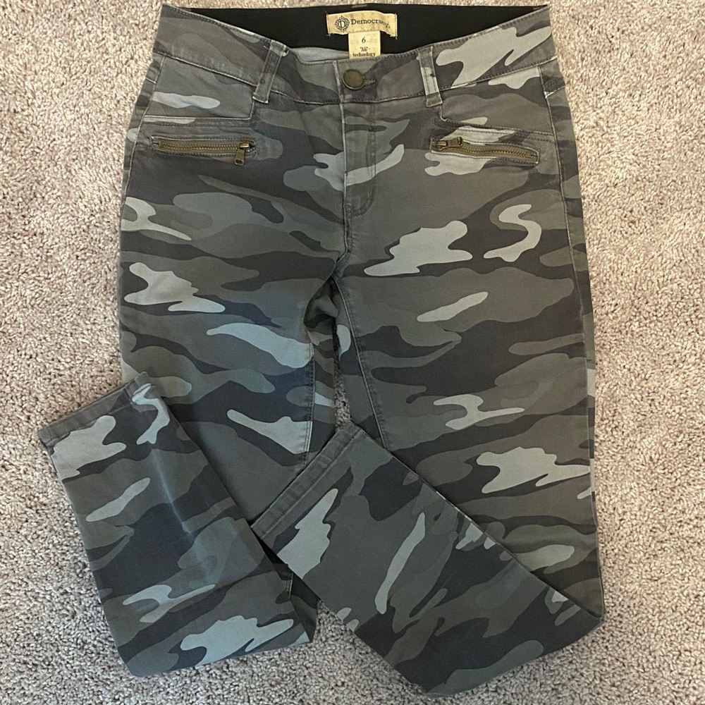 Democracy Gray Camo